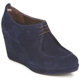Coclico  HIDEO  women's Casual Shoes in Blue