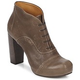 Coclico  LILLIAN  women's Low Ankle Boots in Brown