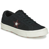 Converse  ONE STAR LOVE IN THE DETAILS SUEDE OX  women's Shoes (Trainers) in Black
