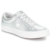 Converse  ONE STAR OX  women's Shoes (Trainers) in Silver