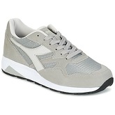 Diadora  N902  men's Shoes (Trainers) in Grey