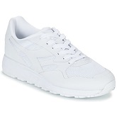 Diadora  N902 MM  women's Shoes (Trainers) in White