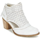 Dkode  BAHAL  women's Low Ankle Boots in White