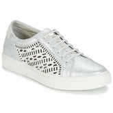 Dorking  RENATA  women's Shoes (Trainers) in Silver