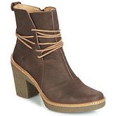 El Naturalista  HAYA  women's Low Ankle Boots in Brown