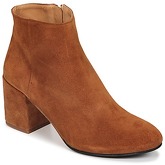 Emma Go  ELNA  women's Low Ankle Boots in Brown