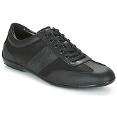 Emporio Armani  GUELFO  men's Shoes (Trainers) in Black