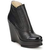 Etro  WENDY  women's Low Ankle Boots in Black