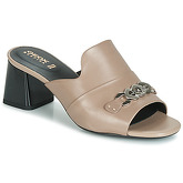 Geox  D SEYLA SANDAL MID  women's Mules / Casual Shoes in Beige