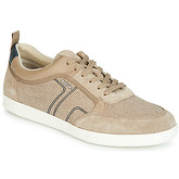 Geox  U WALEE  men's Shoes (Trainers) in Beige