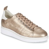Geox  THYMAR A  women's Shoes (Trainers) in Gold