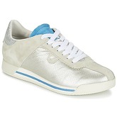 Geox  CHEWA A  women's Shoes (Trainers) in Silver
