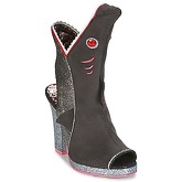 Irregular Choice  BITE ME  women's Sandals in Grey