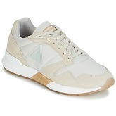 Le Coq Sportif  OMEGA X W TEXTILE  women's Shoes (Trainers) in Beige