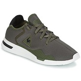 Le Coq Sportif  SOLAS SPORT  men's Shoes (Trainers) in Green