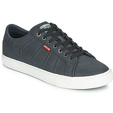 Levis  WOODWARD SPORTSWEAR  men's Shoes (Trainers) in Black