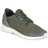 Levis  BLACK TAB SNEAKER  men's Shoes (Trainers) in Green