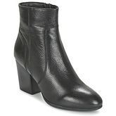 Lotus  VERBENA  women's Low Ankle Boots in Black