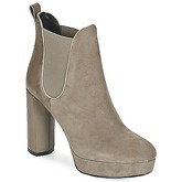 Luciano Barachini  MILI  women's Low Ankle Boots in Beige