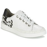 Mam'Zelle  BRUNI  women's Shoes (Trainers) in White