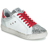 Meline  PAKITELLE  women's Shoes (Trainers) in White