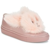 Minna Parikka  FLUFFY  women's Shoes (Trainers) in Pink