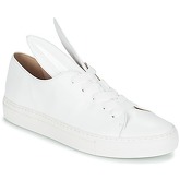Minna Parikka  ALL EARS  women's Shoes (Trainers) in White