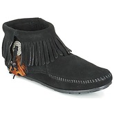 Minnetonka  CONCHO FEATHER SIDE ZIP BOOT  women's Mid Boots in Black