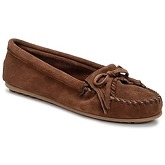 Minnetonka  KILTY  women's Loafers / Casual Shoes in Brown