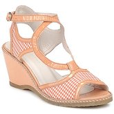 Mosquitos  HOURA  women's Sandals in Orange