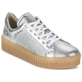 Mustang  FAMOLO  women's Shoes (Trainers) in Silver