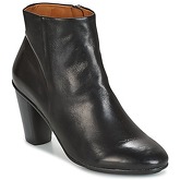 n.d.c.  AURORA ZIP  women's Low Ankle Boots in Black