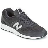 New Balance  WL697  women's Shoes (Trainers) in Grey