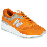 New Balance  CM997  men's Shoes (Trainers) in Yellow