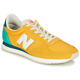 New Balance  220  men's Shoes (Trainers) in Yellow