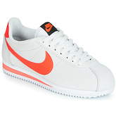 Nike  CLASSIC CORTEZ LEATHER W  women's Shoes (Trainers) in Beige