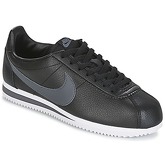 Nike  CLASSIC CORTEZ LEATHER  men's Shoes (Trainers) in Black