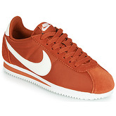 Nike  CLASSIC CORTEZ NYLON W  women's Shoes (Trainers) in Orange