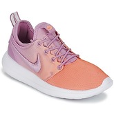 Nike  ROSHE TWO BR W  women's Shoes (Trainers) in Purple