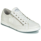 Pataugas  JAY/N  men's Shoes (Trainers) in White