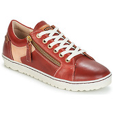 Pikolinos  LAGOS 901  women's Shoes (Trainers) in Red