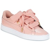 Puma  BASKET HEART PATENT W'S  women's Shoes (Trainers) in Pink