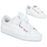 Puma  WN SUEDE HEART LEATHER.WHI  women's Shoes (Trainers) in White