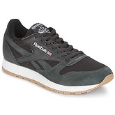 Reebok Classic  CLASSIC LEATHER ESSENTIEL  men's Shoes (Trainers) in Black