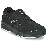 Reebok Classic  AZTREK 93  men's Shoes (Trainers) in Black