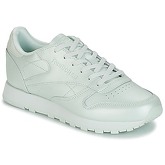 Reebok Classic  CLASSIC LEATHER  women's Shoes (Trainers) in Green