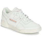 Reebok Classic  WORKOUT LO PLUS  women's Shoes (Trainers) in White