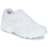 Reebok Classic  AZTREK  women's Shoes (Trainers) in White