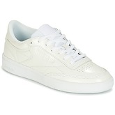 Reebok Classic  CLUB C 85 PATENT  women's Shoes (Trainers) in White