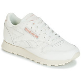 Reebok Classic  CL LTHR  women's Shoes (Trainers) in White